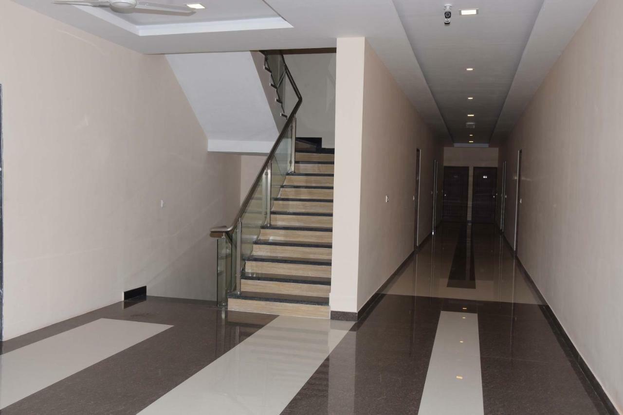 Salem Regency - A Business Stay 외부 사진